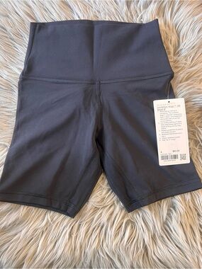 NWT lululemon athletica Align High-Rise shorts
